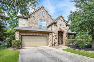 2 Hearthshire Ct in The Woodlands, TX - Building Photo - Building Photo