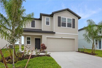 4102 Lattuca Ln in North Fort Myers, FL - Building Photo - Building Photo