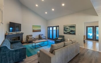 7642 Goode St in San Diego, CA - Building Photo - Building Photo