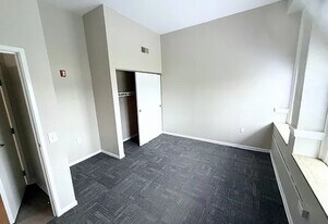 Affordable, Spacious Living at Flyers Land... in Fairborn, OH - Building Photo