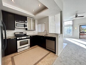 2601 S Broadmoor Dr in Palm Springs, CA - Building Photo - Building Photo