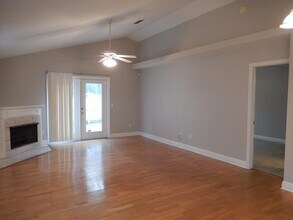 3151 Layla St in Tallahassee, FL - Building Photo - Building Photo