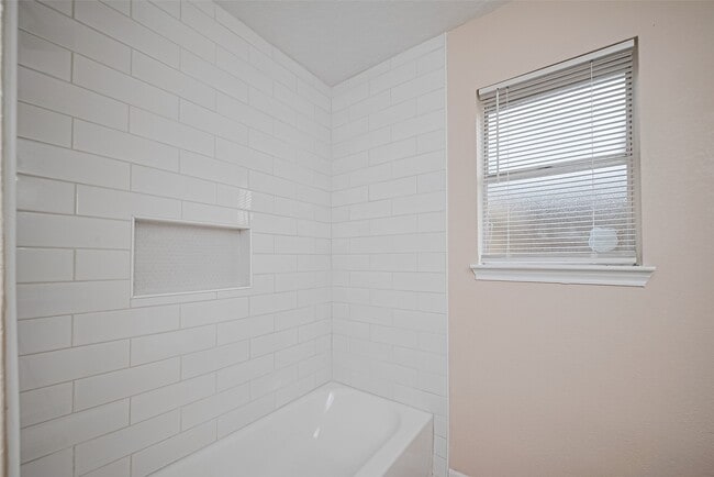 property at 1612 Sleepy Hollow Dr