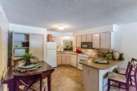 Interior Photo - Eagle Hill I/IV Apartment Community in Little Rock, Arkansas