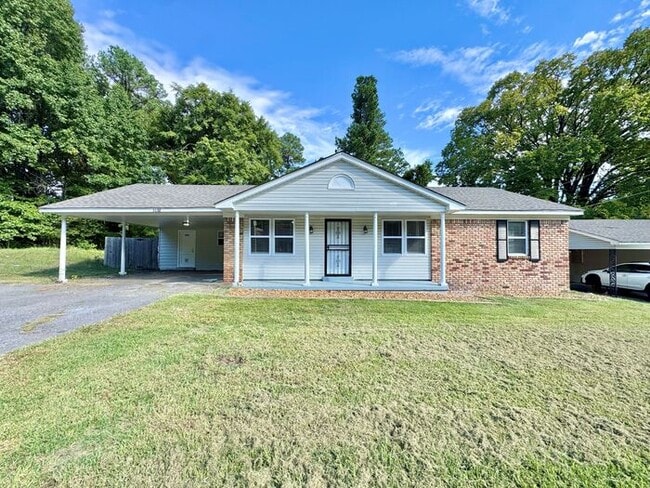3688 Mozelle St in Memphis, TN - Building Photo - Building Photo