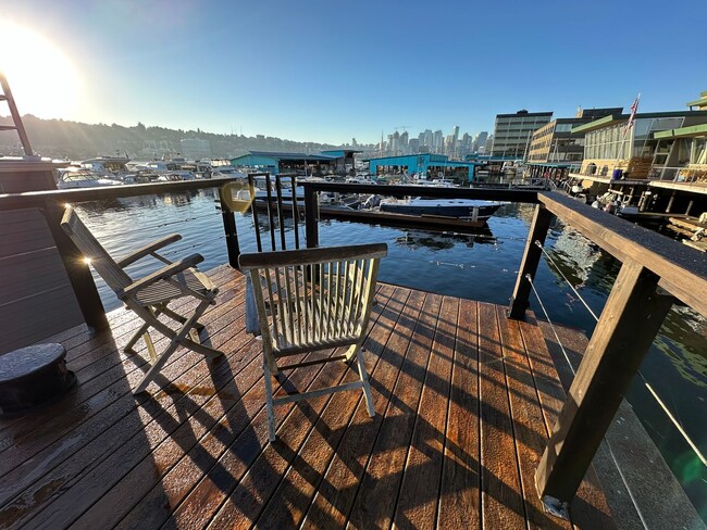 property at 1900 Westlake Ave N