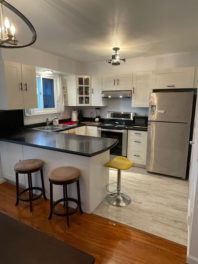 property at 54 N Walbridge Ave