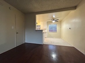 313 S Wabash Ave in Glendora, CA - Building Photo - Building Photo