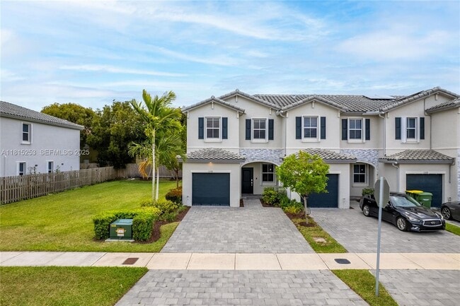 1336 SE 26th Ter in Homestead, FL - Building Photo - Building Photo