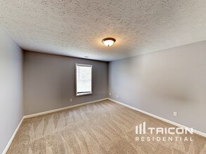 309 Bellevue Ridge in Locust Grove, GA - Building Photo - Building Photo