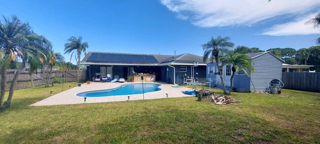 2514 SE Jason Pl in Port St. Lucie, FL - Building Photo - Building Photo