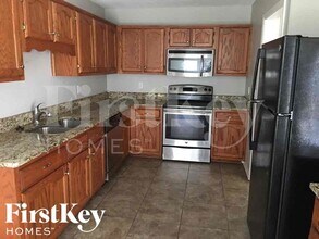 1665 Central Trails Dr in Southaven, MS - Building Photo - Building Photo