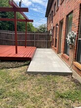 1205 W Hudgins St in Grapevine, TX - Building Photo - Building Photo