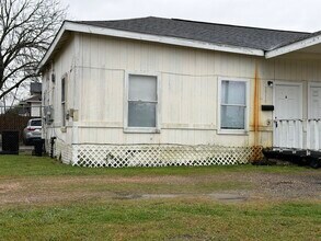 3710 Holmes Rd in Houston, TX - Building Photo - Building Photo