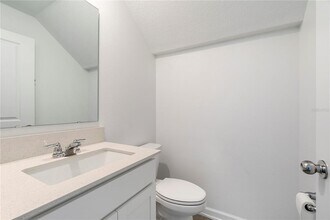 264 Nine Iron Dr in Davenport, FL - Building Photo - Building Photo