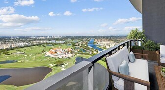 101 Diplomat Pkwy, Unit 2705 in Hallandale Beach, FL - Building Photo