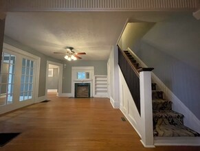 615 W Gray St, Unit A in Elmira, NY - Foto de edificio - Building Photo
