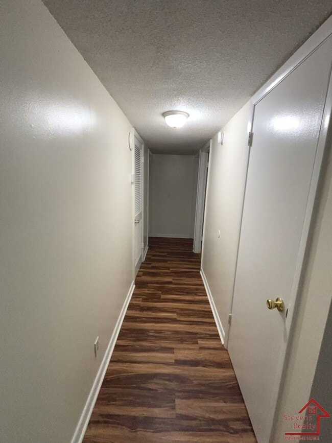 235 Vinewood Rd