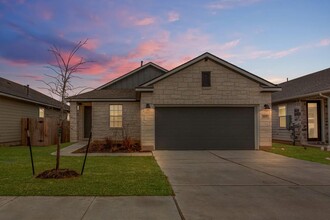 409 Gaida Loop in Andice, TX - Foto de edificio - Building Photo