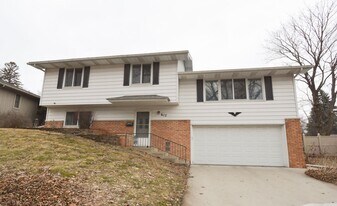 617 27th St NW in Rochester, MN - Building Photo