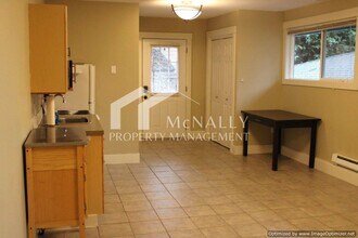 15533 Sunny Cove Dr SE in Olalla, WA - Building Photo - Building Photo