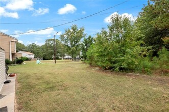 1008 Pine Tree Ct, Unit 054 in Woodstock, GA - Building Photo - Building Photo