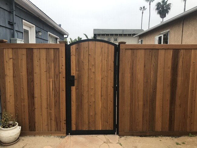 2211 Bolinas St in San Diego, CA - Building Photo - Building Photo