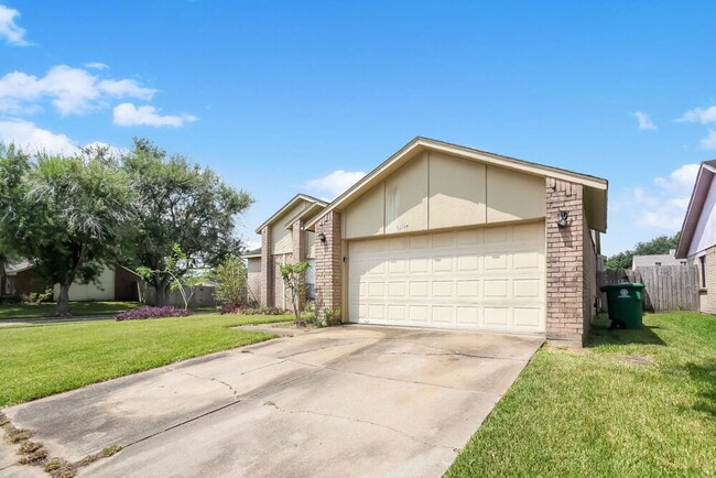 16158 Coyridge Ln in Houston, TX - Building Photo - Building Photo