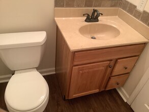 5808 W Port Dr in McCordsville, IN - Building Photo - Building Photo