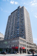 Place Du Fort in Montréal, QC - Foto de edificio - Building Photo