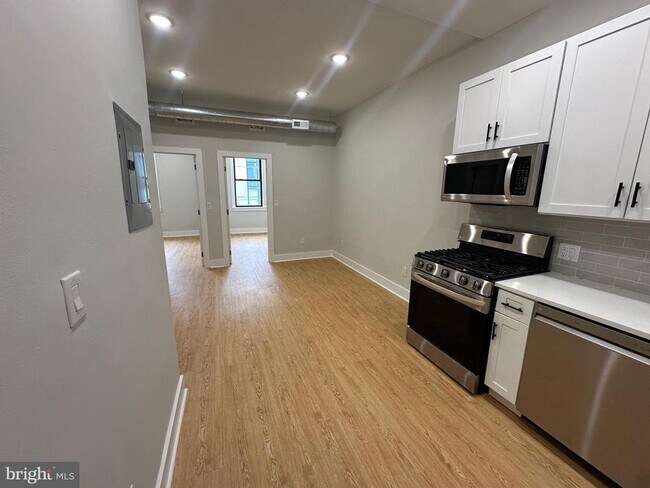 property at 1509 N Hancock St