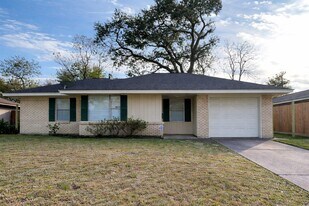 6521 Mobud Dr in Houston, TX - Building Photo