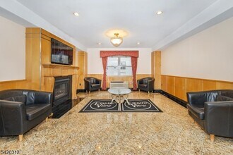 70 S Munn Ave in East Orange, NJ - Building Photo - Building Photo