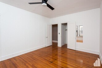 439 W Melrose St in Chicago, IL - Building Photo - Building Photo