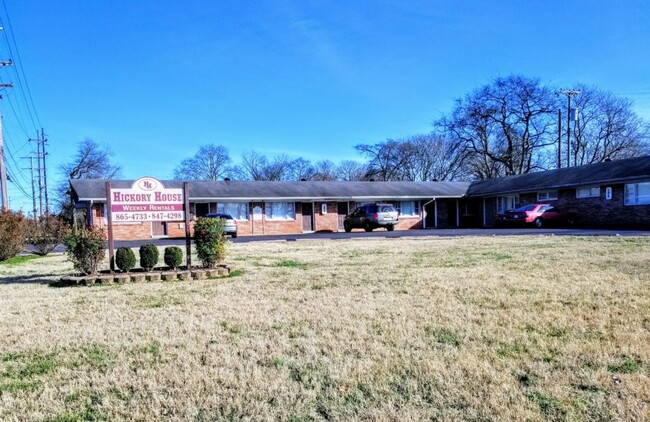 Hickory House Apartments in Madison, TN - Foto de edificio - Building Photo