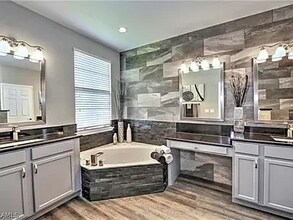 4048 Cherrybrook Loop in Ft. Myers, FL - Building Photo - Building Photo