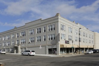 Riverpark Apartment Community in Bismarck, ND - Foto de edificio - Building Photo