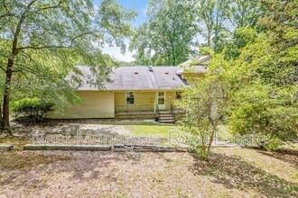 221 Waxhaw Dr in Fayetteville, NC - Building Photo - Building Photo