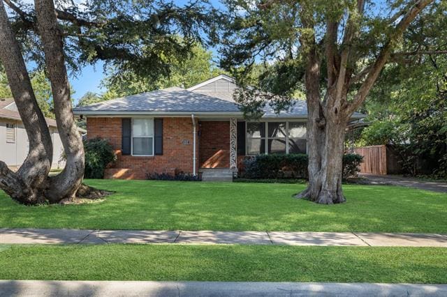 6317 Ravendale Ln in Dallas, TX - Building Photo - Building Photo