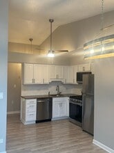 16 Echo Ct, Unit UNIT 17 in Vernon Hills, IL - Building Photo - Building Photo