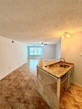 5713 Gatlin Ave in Orlando, FL - Building Photo - Building Photo