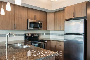 10055-1118 118 St NW in Edmonton, AB - Building Photo