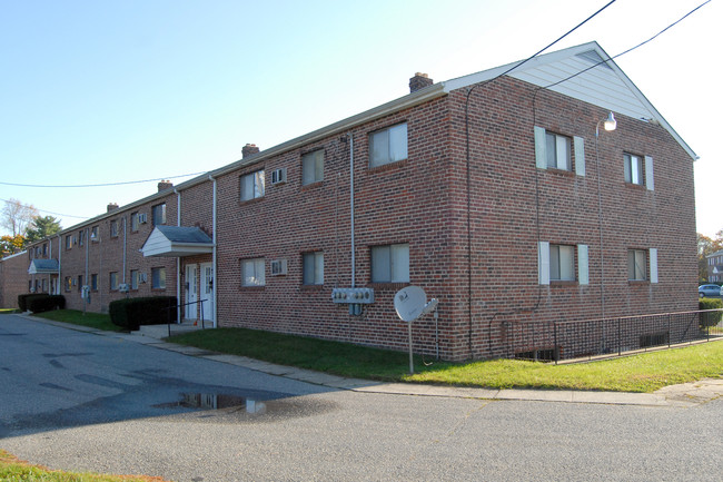 Hammonton Arms Apartments in Hammonton, NJ - Building Photo - Building Photo