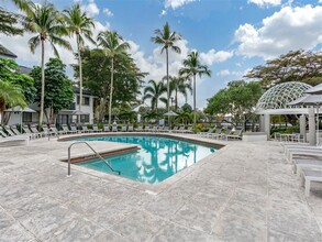 The Reserve at Ashley Lake in Boynton Beach, FL - Foto de edificio - Building Photo