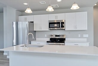 1678 S 225 E in Clearfield, UT - Building Photo - Building Photo