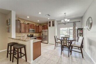 2235 Golden Falcon Dr in Ruskin, FL - Building Photo - Building Photo