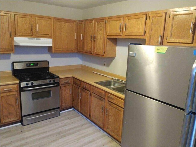 2667 Edmondson Ave photo'