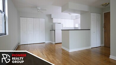 1443 N Dearborn St, Unit 1446-2A in Chicago, IL - Foto de edificio - Building Photo