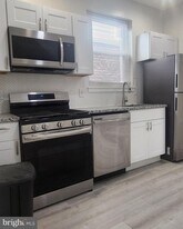 2230 Christian St in Philadelphia, PA - Building Photo