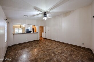 11761 W Dos Rios Dr in Sun City, AZ - Building Photo - Building Photo